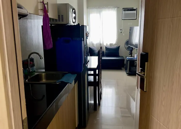 0920 Tower A Charm Residence,2br Manila